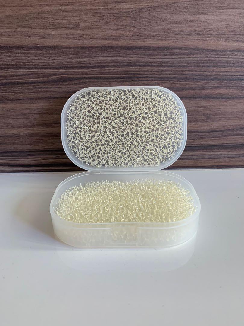 Muji Travel Soap Dish with Lid, Furniture & Home Living, Bathroom