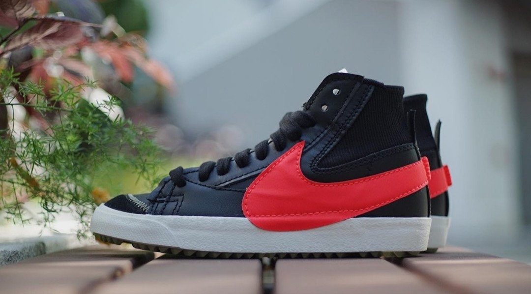 Nike Blazer Mid Jumbo Swoosh Red Swoosh