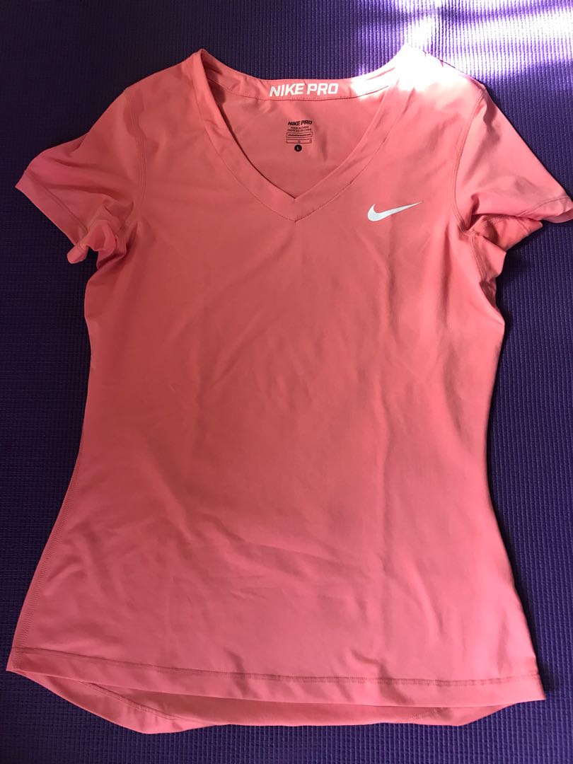 Nike pro, Men's Fashion, Activewear on 