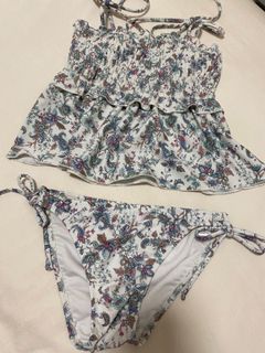 (Category: ) located in . Submitted by kl1077 (Listing ID 1140603940, Image 1). Description: .