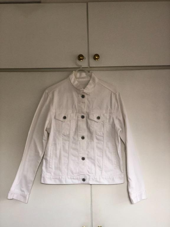 Uniqlo White Denim Jacket, Women's Fashion, Coats, Jackets and