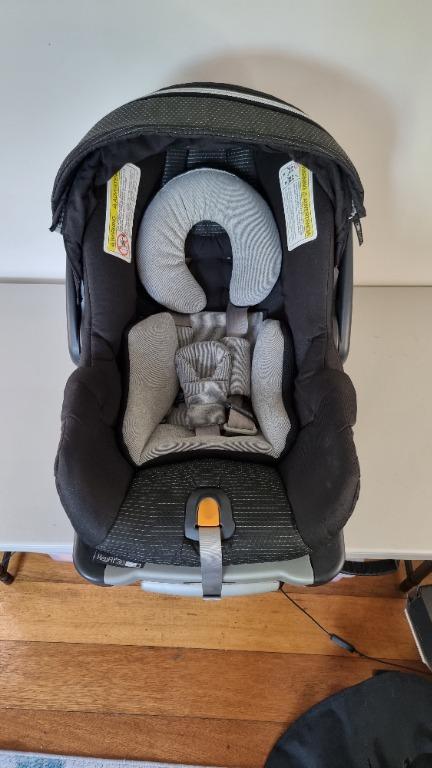 Used Chicco Keyfit 30 Baby Car Seat Babies Kids Going Out Car