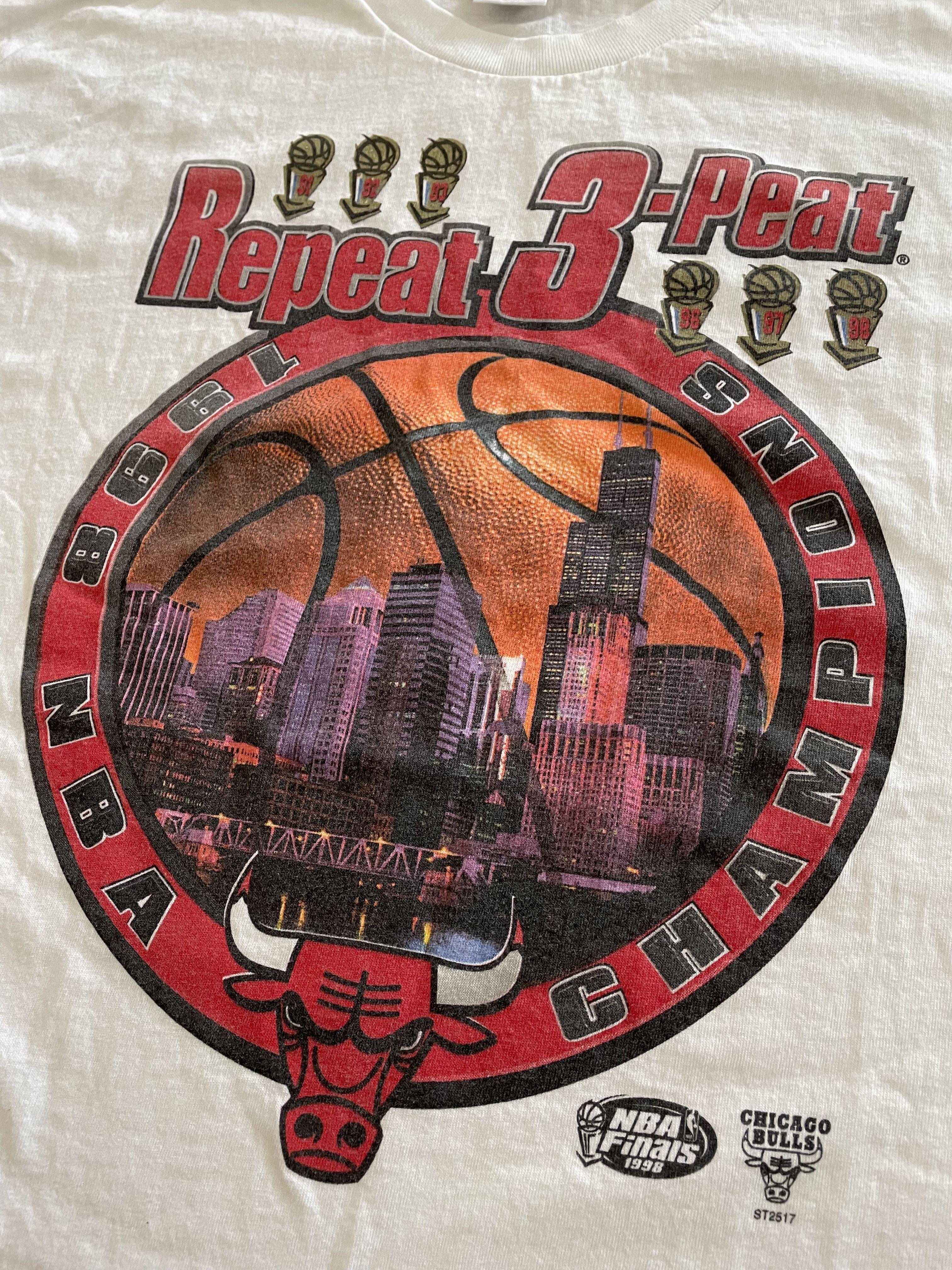 Chicago bulls 3 peat shirt 2025