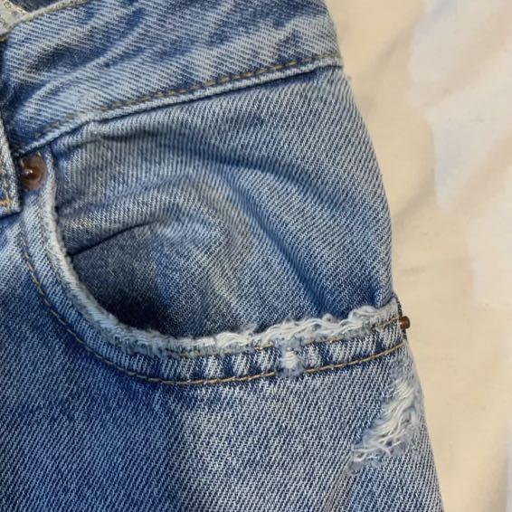 Zara light washed ripped jeans, Women's Fashion, Bottoms, Jeans on