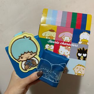 （分類：）位於 。 由 chloethkk 提交（商品編號 1135207805，圖片 1）。簡介： 。