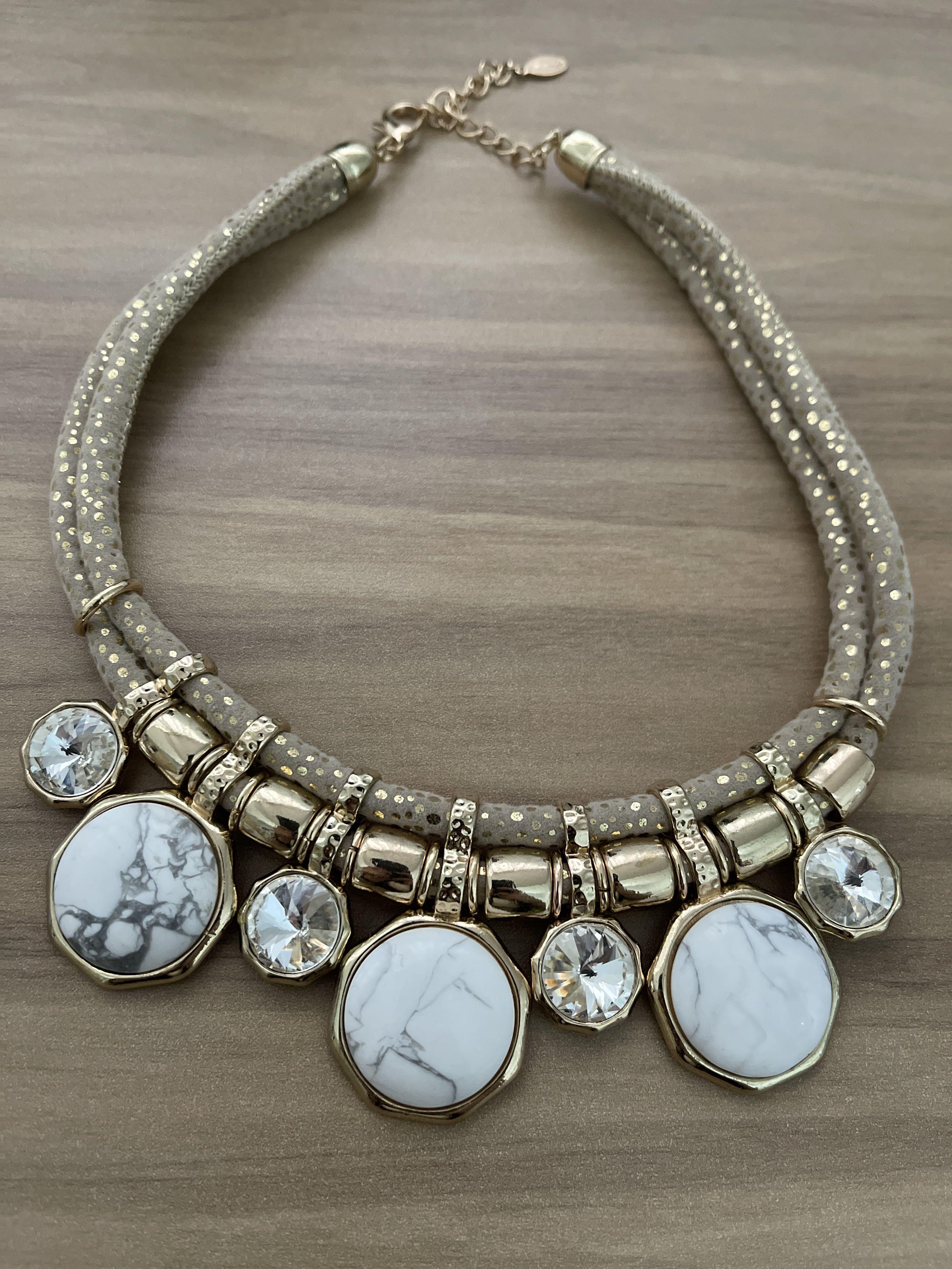 Aldo statement necklaces hotsell