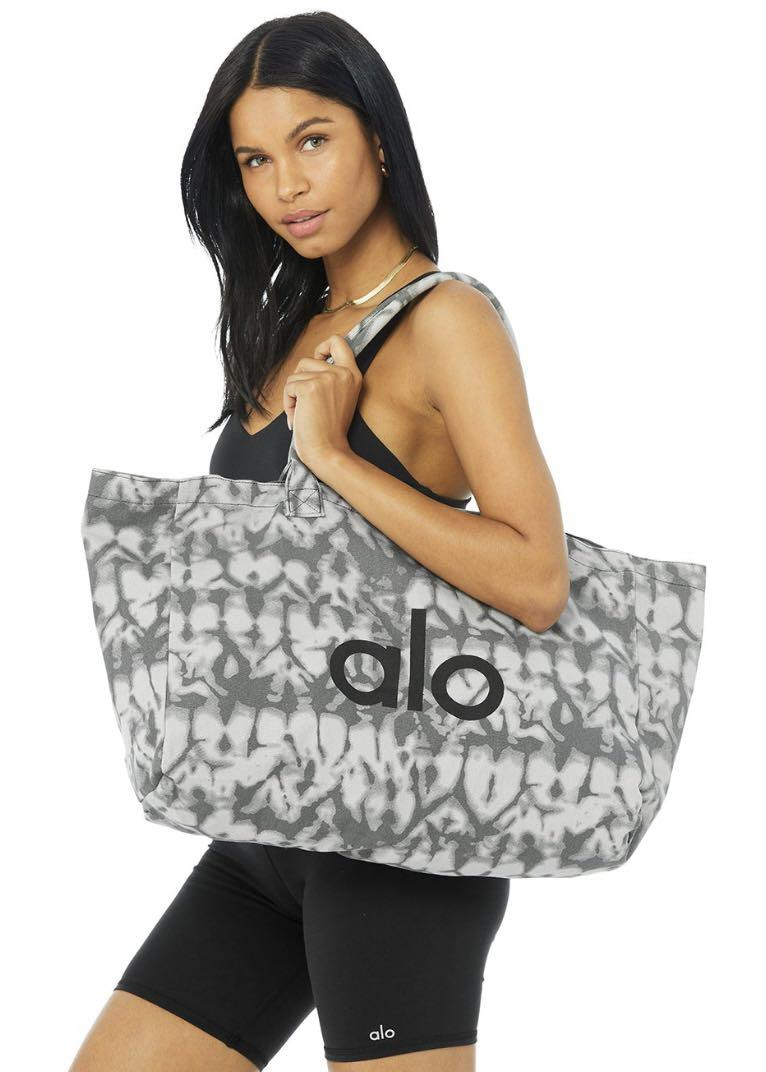 Alo yoga bag clearance