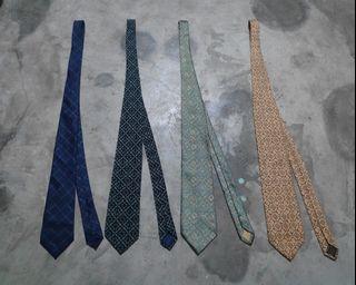 Authentic Yves Saint Laurent YSL Silk Necktie Aspack