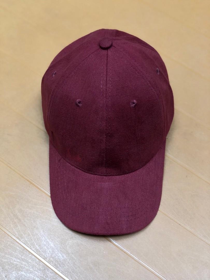 Baseball Cap Maroon, Fesyen Pria 