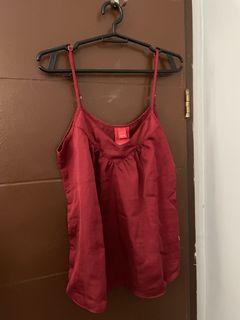 Bayo red sleeveless top