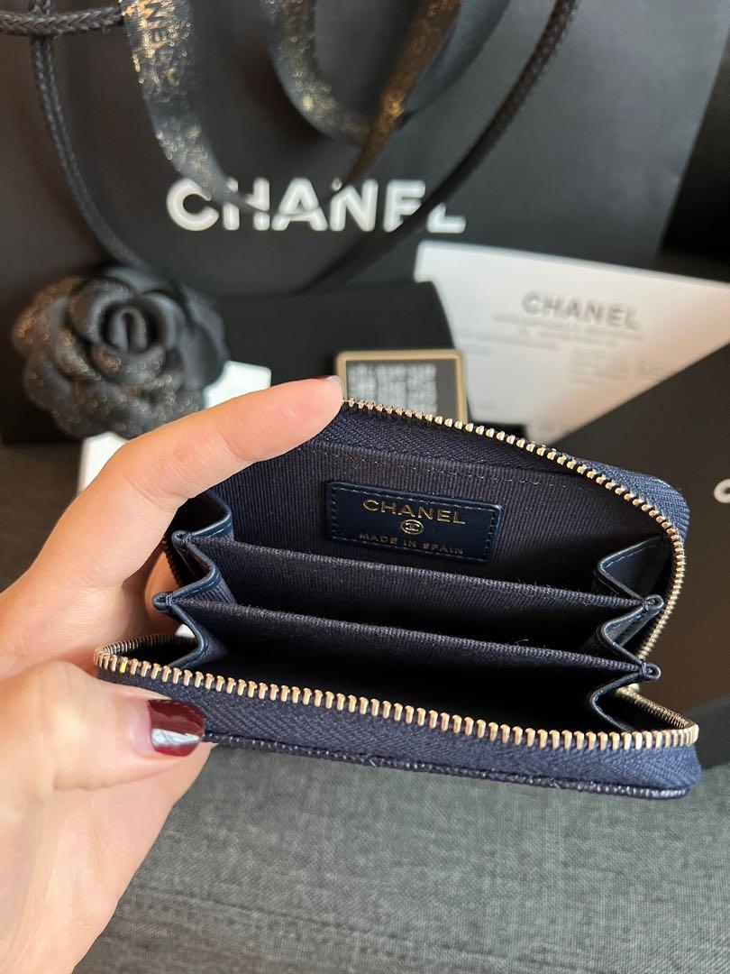 Chanel CC Green Glitter Caviar Zip Card Holder