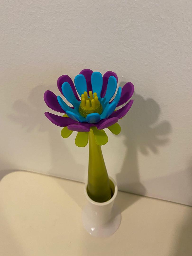 Boon flower bottle brush cheap