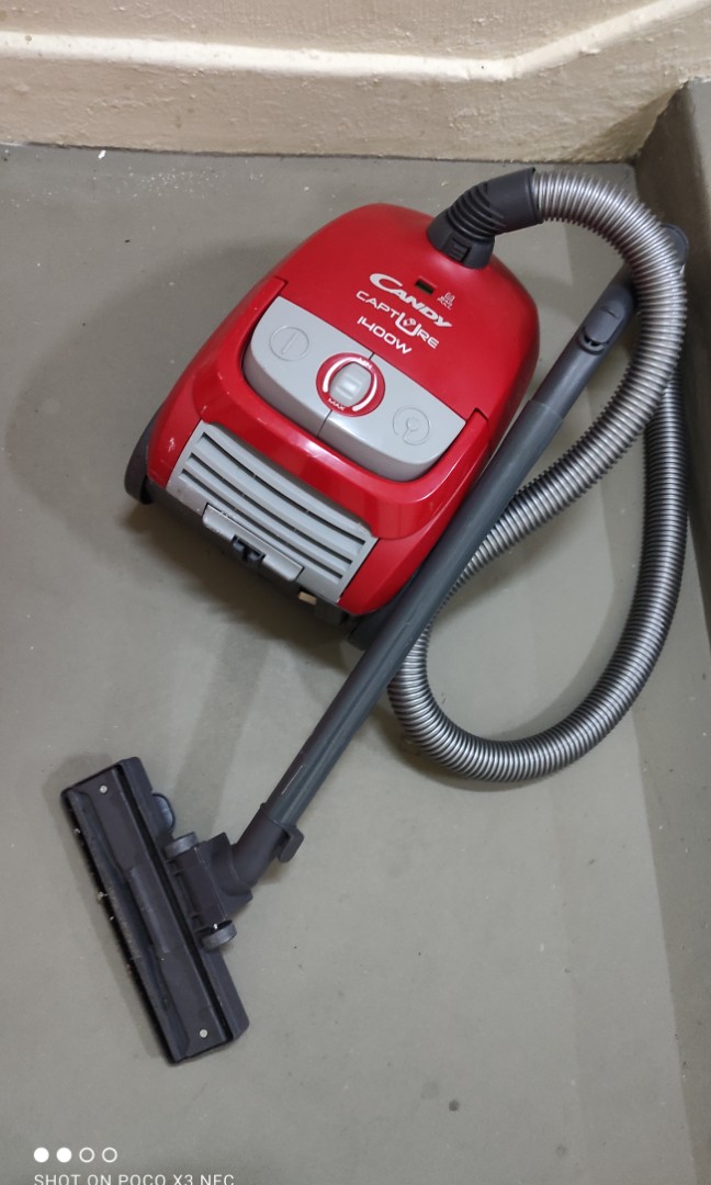 Candy 1400w vacuum cleaner, TV & Home Appliances, Vacuum Cleaner