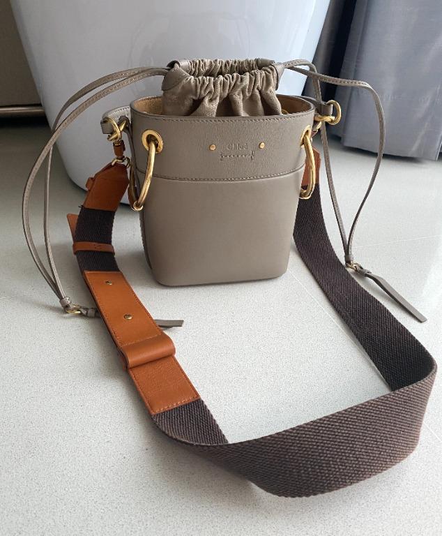 Chloe mini outlet roy bucket