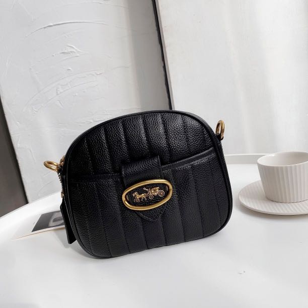 Coach Kat Crossbody With Quilting, Women's Fashion, Bags