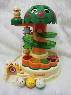 Tomy Disney Happy Ball Jumping Coaster 