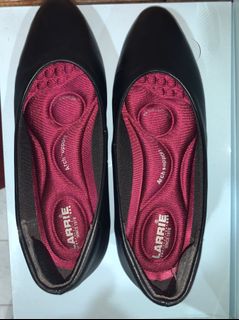 (Category: ) located in . Submitted by preloved_izz (Listing ID 1135244019, Image 1). Description: .