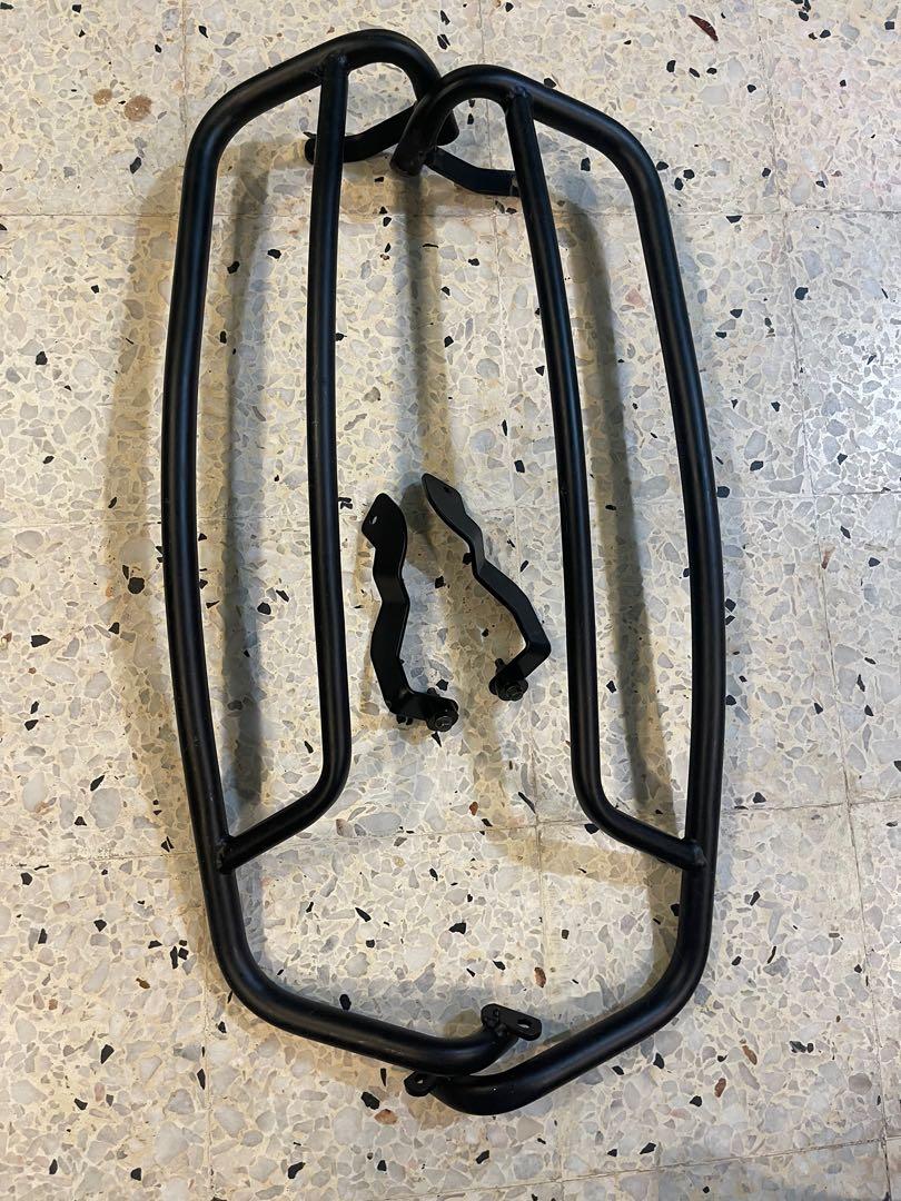 Crash bar vespa gts 300, Motorbikes on Carousell