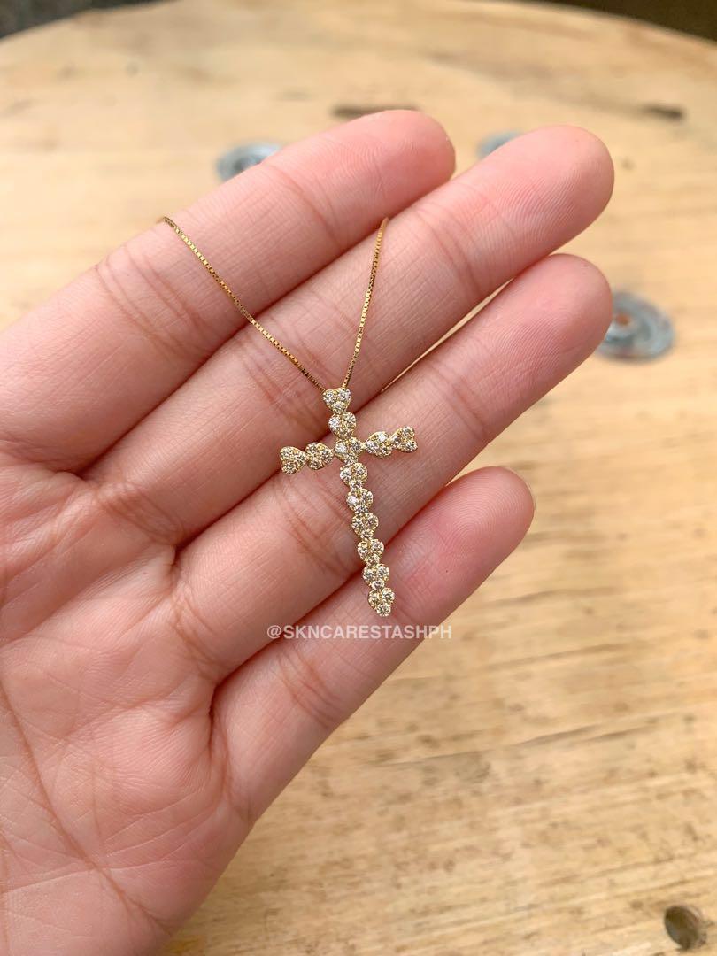 Cross Heart Pendant (Category: Necklaces) located in Manila. Submitted by mayeyeah (Listing ID 1135184771, Image 2). Description: ✨0.50ct total Cross Heart Pendant 💎 Natural/Earth mined diamond (w/ certificate) 💎 18k Yellow Gold 🇯🇵 Japan Setting 📌1pc available! ⭕️Price: 7,998php only!.