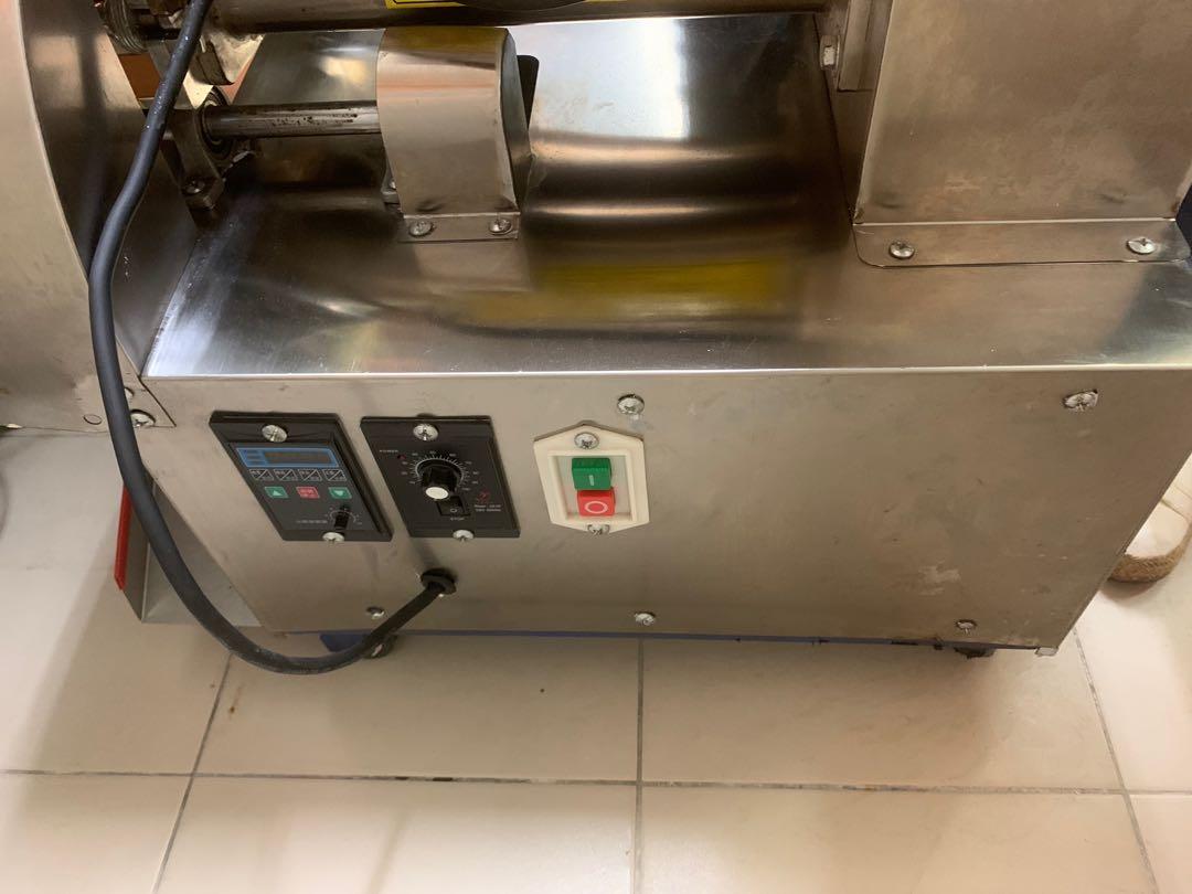 dough cutting machine bakery
