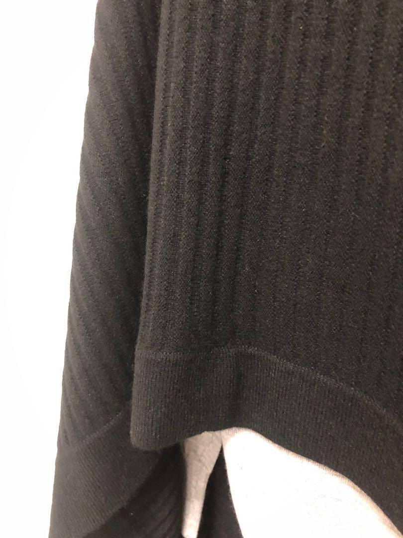 Elie Tahari Cashmere Poncho Carousell