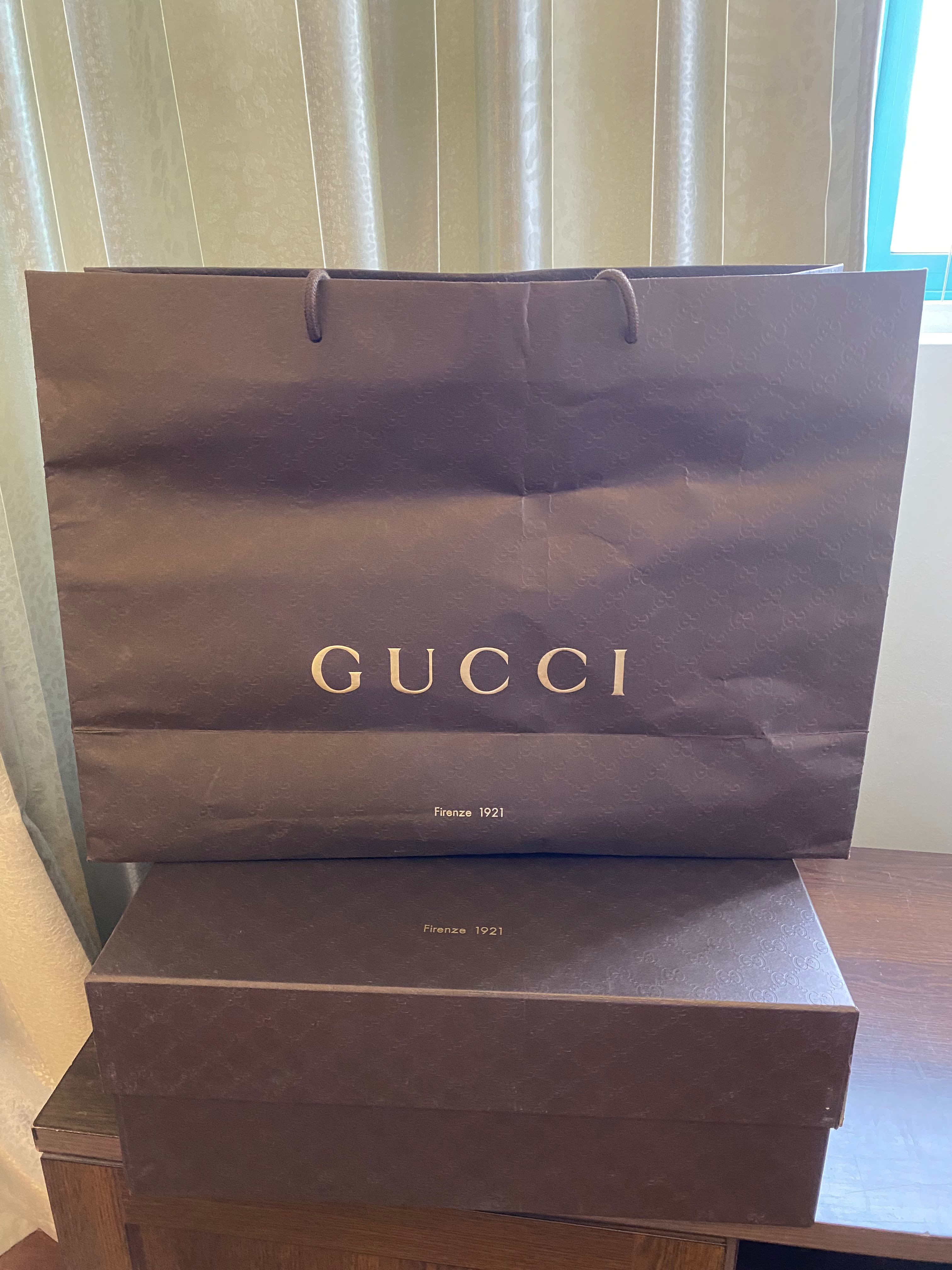 Gucci, Other, Gucci Paper Bag And Box With Tissue Paper