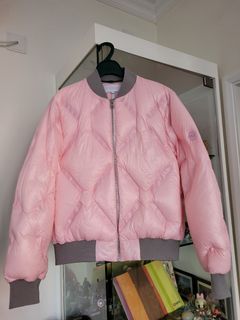 （分類：）位於 。 由 phoebeque 提交（商品編號 1135120043，圖片 1）。簡介： 。