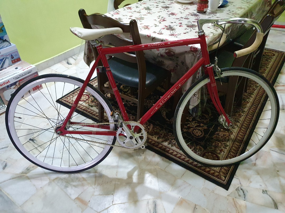 Schwinn fixie bike deals