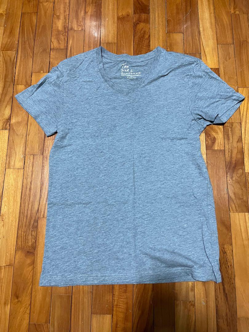 grey tee