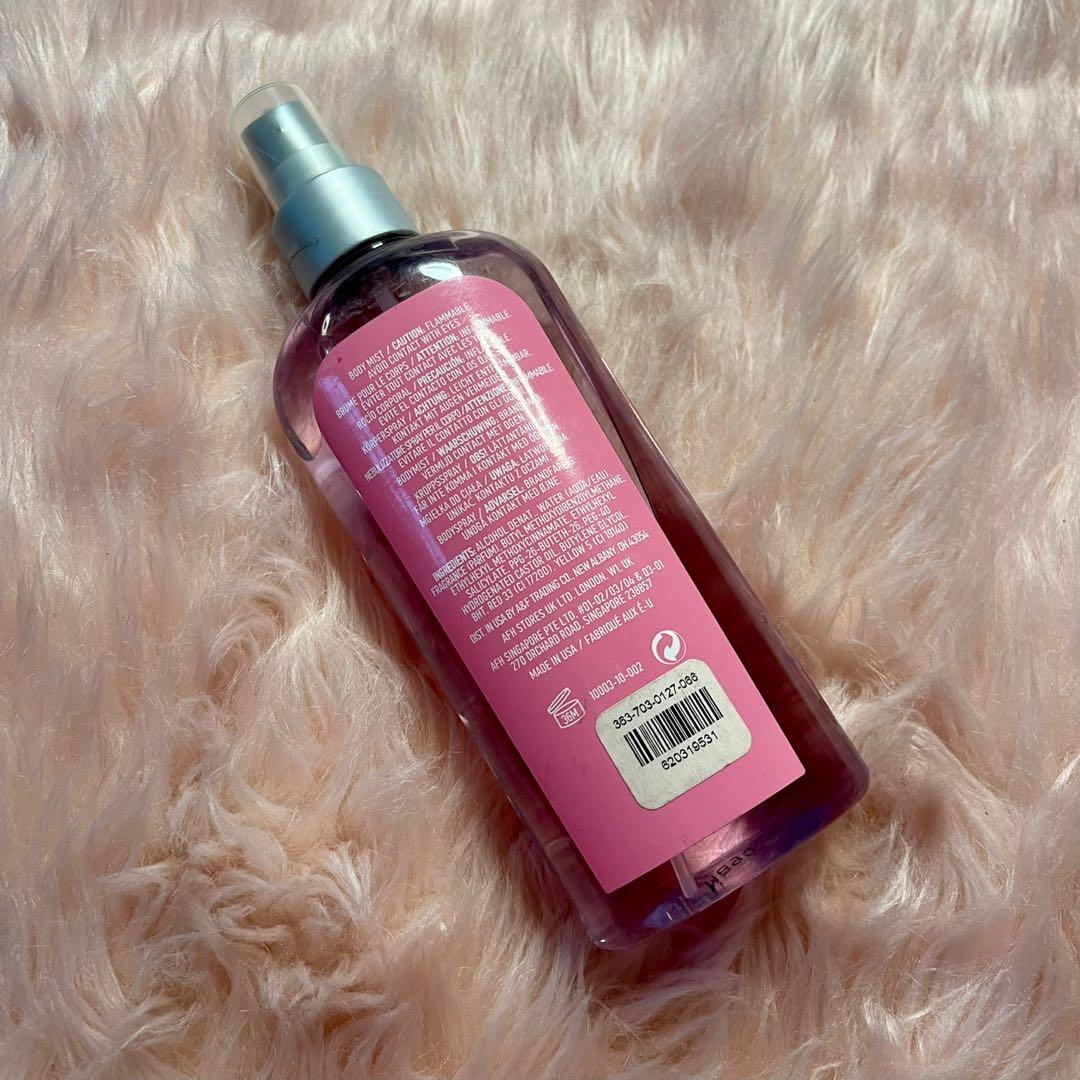 Hollister body discount spray crescent bay