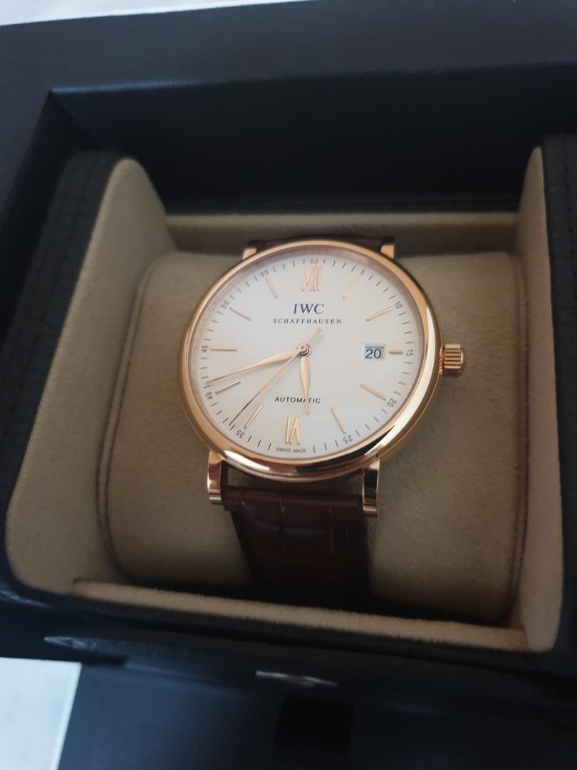 IWC Portifino Rose Gold Automatic IW356504 (Category: Watches) located in Singapore. Submitted by selfservice (Listing ID 1135053193, Image 1). Description: Sincere seller here. Selling an almost Brand New IWC Portifino Rose Gold watch. Lightly used in mint condition, no trace of damage or stains. You might mistake it as brand new! Box, cert, warranty (till 2028 July) all as shown in the pictures. Negotiable. Retail at SGD18,400..