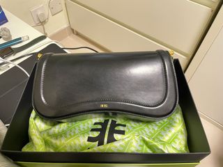 （分類：）位於 。 由 awesomeking 提交（商品編號 1135181862，圖片 1）。簡介： 。