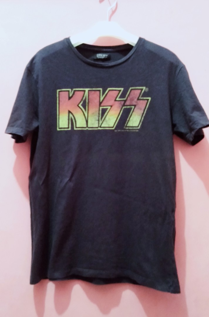 Maglietta outlet kiss zara