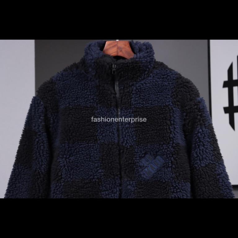 Louis Vuitton Jacquard Damier Fleece Blouson, Men's Fashion, Coats, Jackets  and Outerwear on Carousell