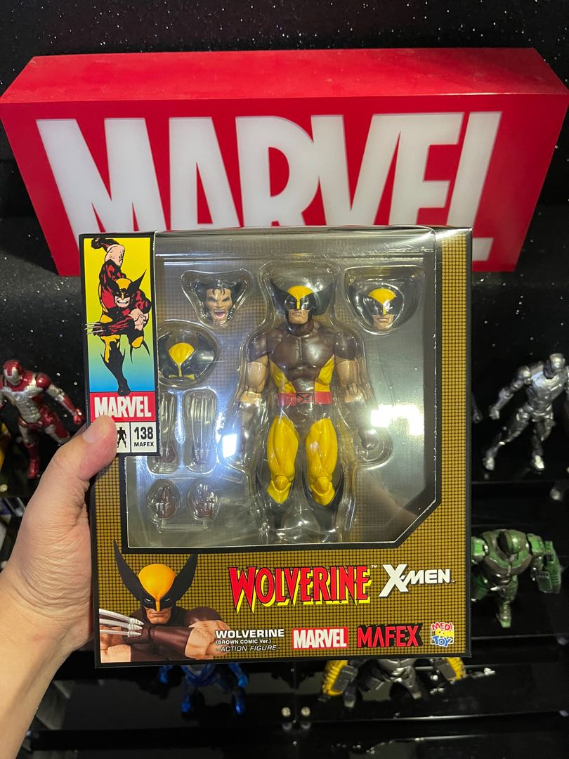 Mafex Wolverine Brown Comic Version No.138, Hobbies & Toys, Toys