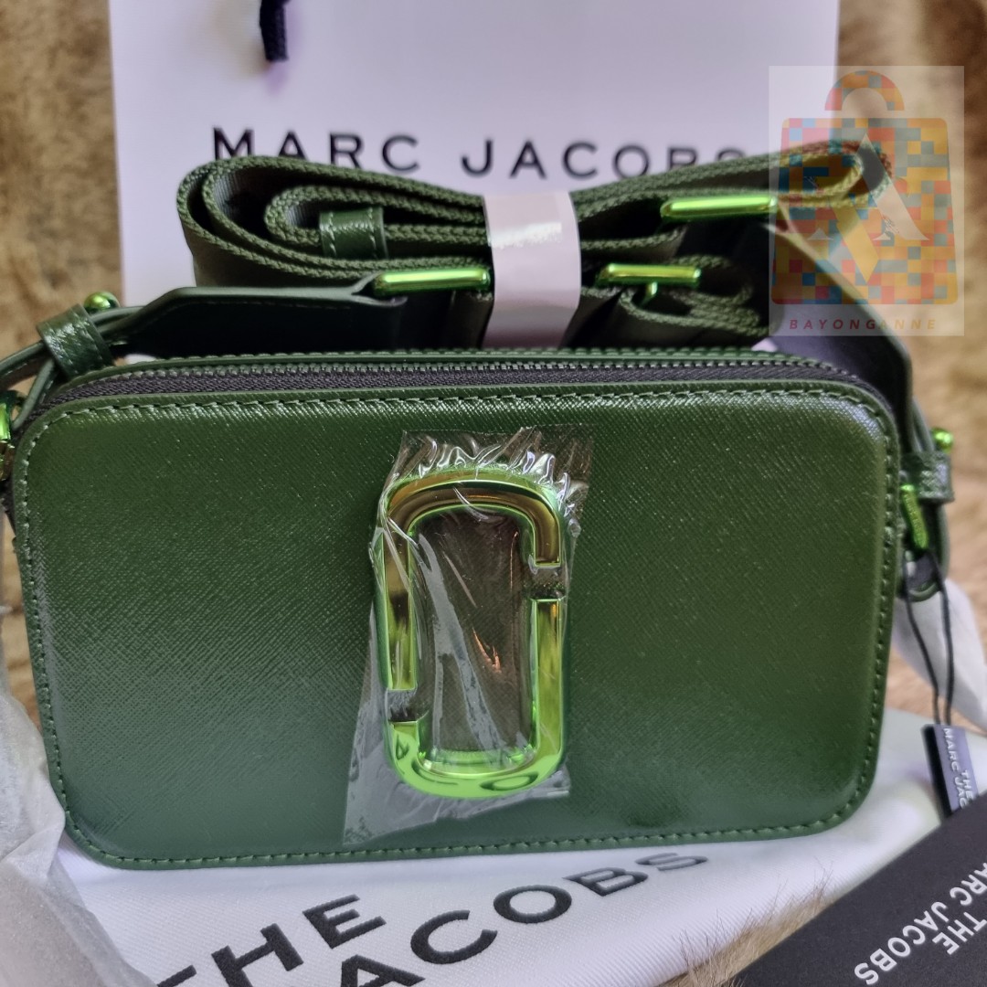 marc jacobs snapshot olive green