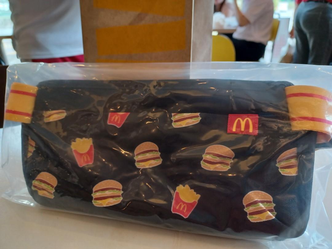 McDonald's Cross Body Bags Limited Edition ( 1 x Black color / Big Mac