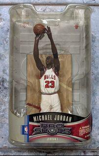 Enterbay RM-1055: NBA - Michael Jordan Series 2 #23 Black Jersey