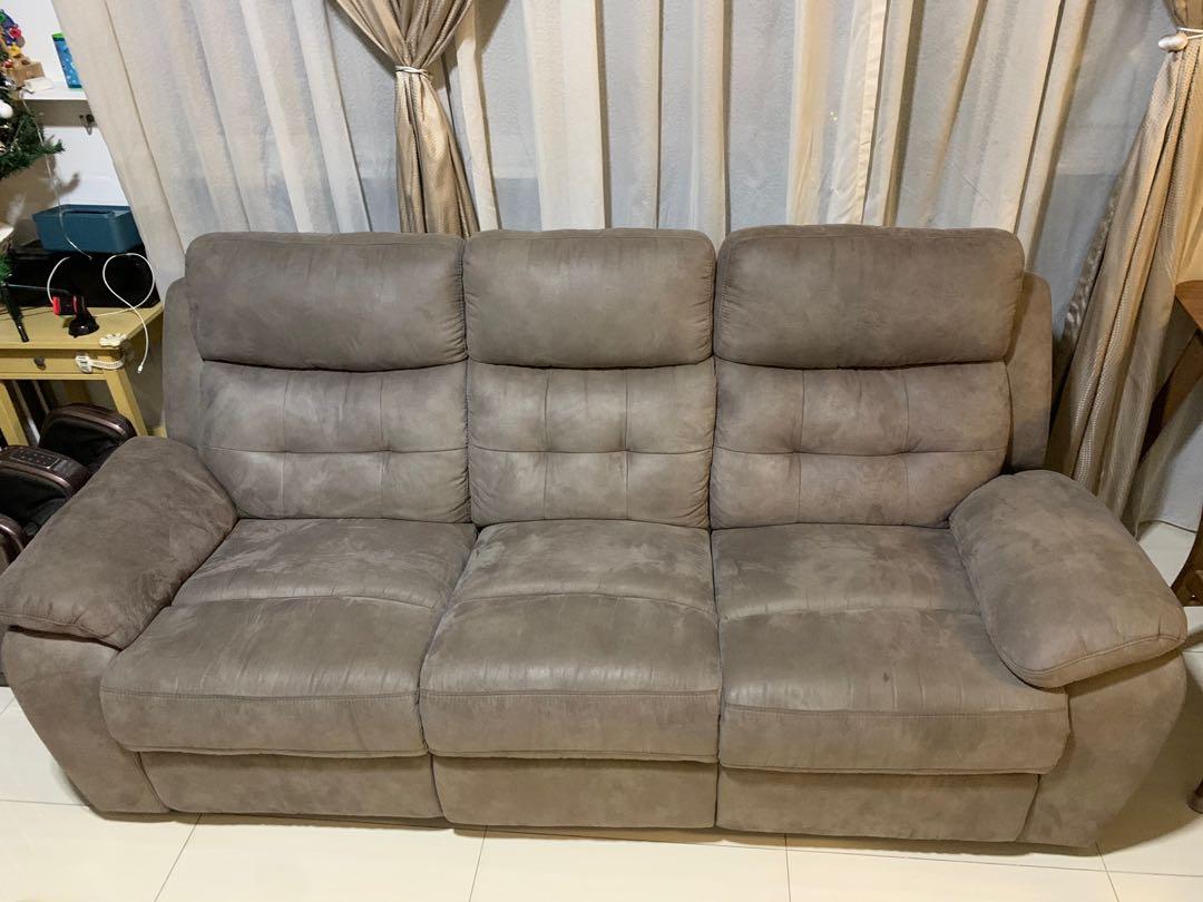 Courts recliner sofa clearance