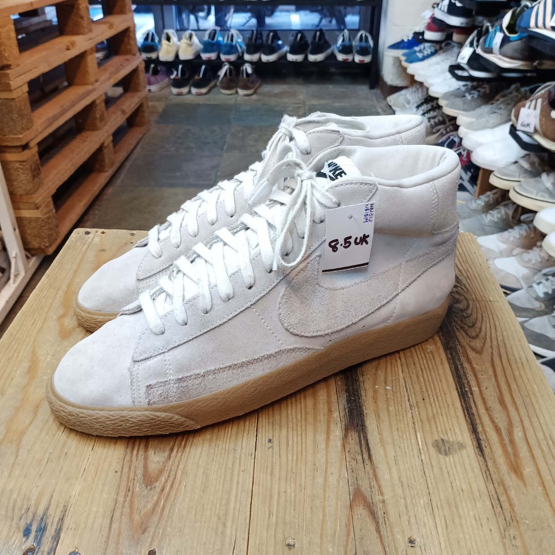 Nike blazer gum best sale sole