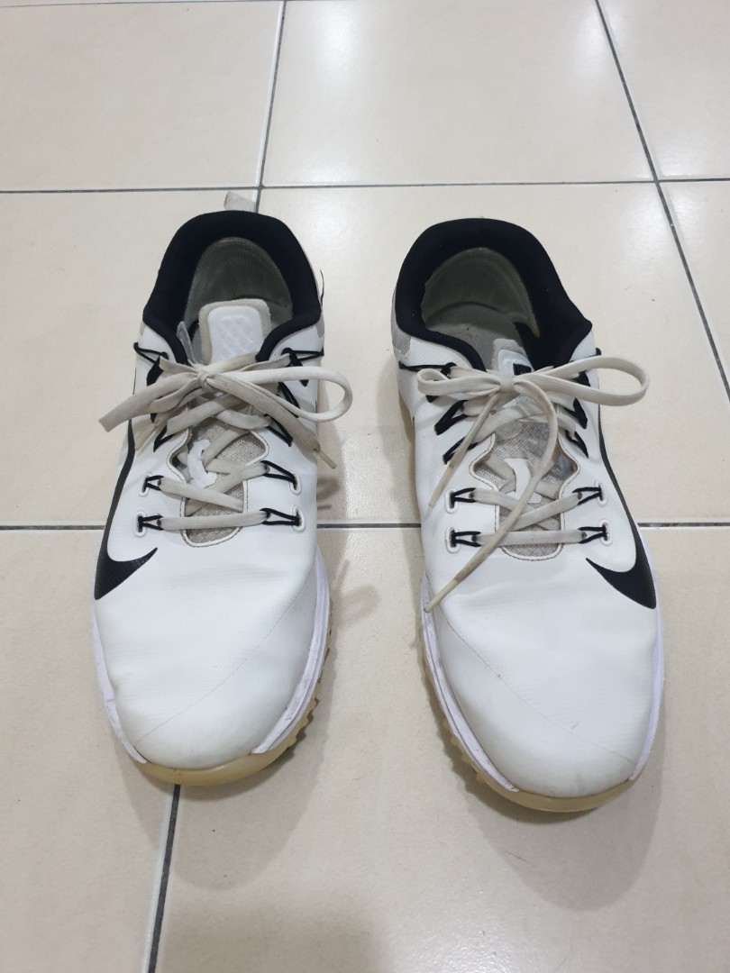 Nike Lunarlon Spike Golf Shoe, Men's Fashion, Activewear on Carousell