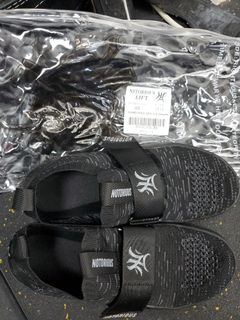 （分類：）位於 。 由 punchmehard 提交（商品編號 1135081090，圖片 1）。簡介： 。