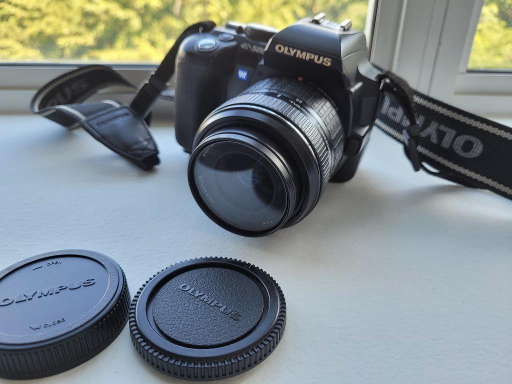 Olympus E500 DSLR ProCamera, Photography, Cameras on Carousell