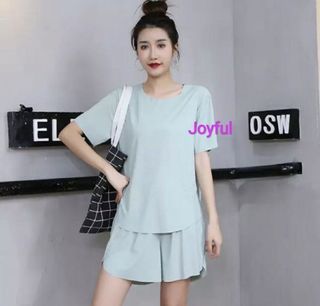 (Kategori: ) berada di . Dikirim oleh dfebrindaa (ID iklan 1135093054, Gambar 1). Deskripsi: .