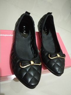 (Kategori: ) berada di . Dikirim oleh deslamia (ID iklan 1135050814, Gambar 1). Deskripsi: .