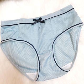 (Category: ) located in . Submitted by clothespalace (Listing ID 1135148277, Image 1). Description: .