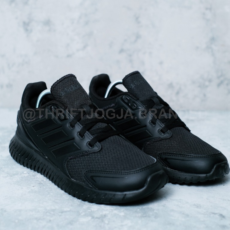 Sepatu adidas full black online