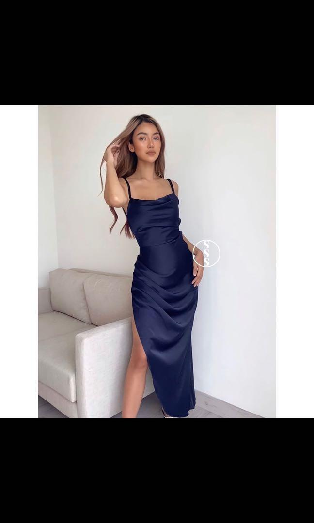 Sexy Backless Satin Dress with Thigh 