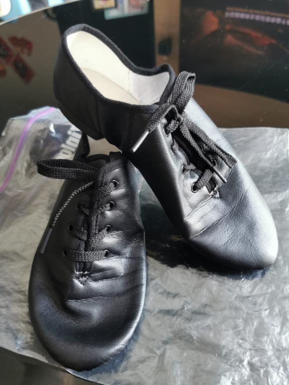 Dance top wear shoes