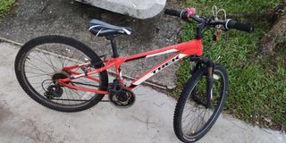 (Category: ) located in . Submitted by klimx (Listing ID 1135162747, Image 1). Description: .